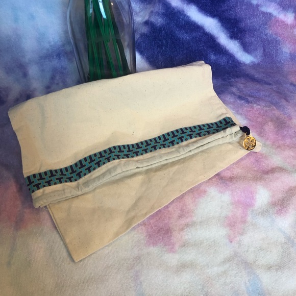 Tory Burch Dust Bag - Picture 2 of 6